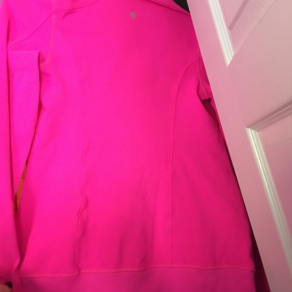 Lululemon pink jacket with thumb holes